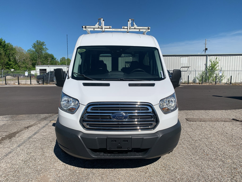 Used 2018 Ford Transit 150 XLT image 9