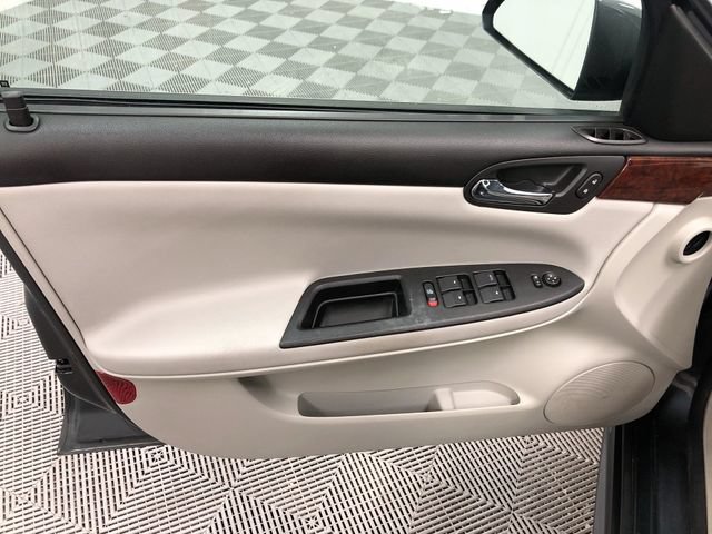 Used 2010 Chevrolet Impala LS FWD image 18