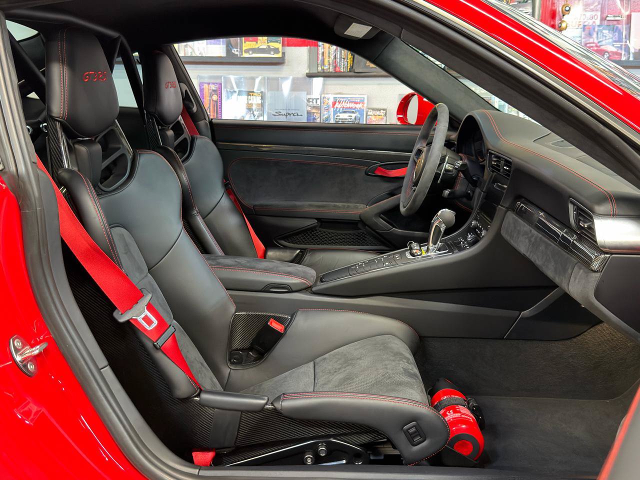 Used 2019 Porsche 911 GT3 RS RWD image 22
