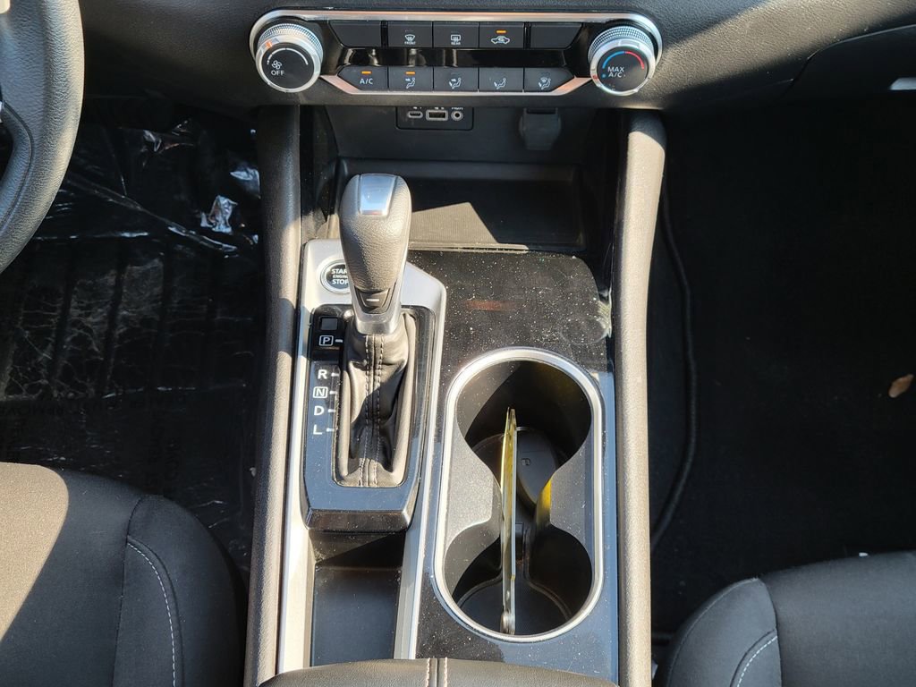 Used 2024 Nissan Altima 2.5 SV image 20