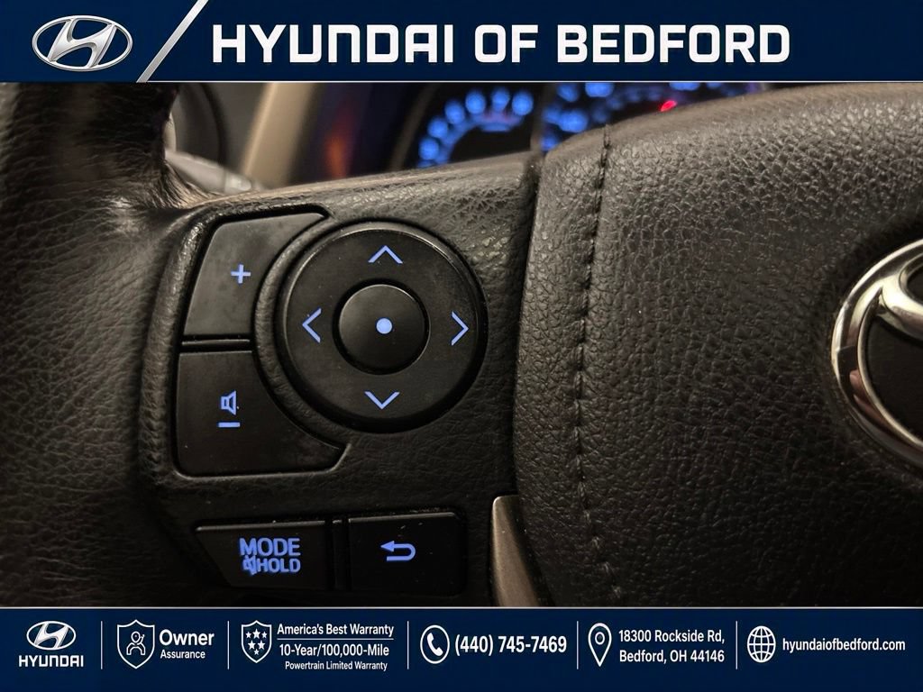 Used 2014 Toyota RAV4 Limited w/ Technology Package AWD/4WD image 19