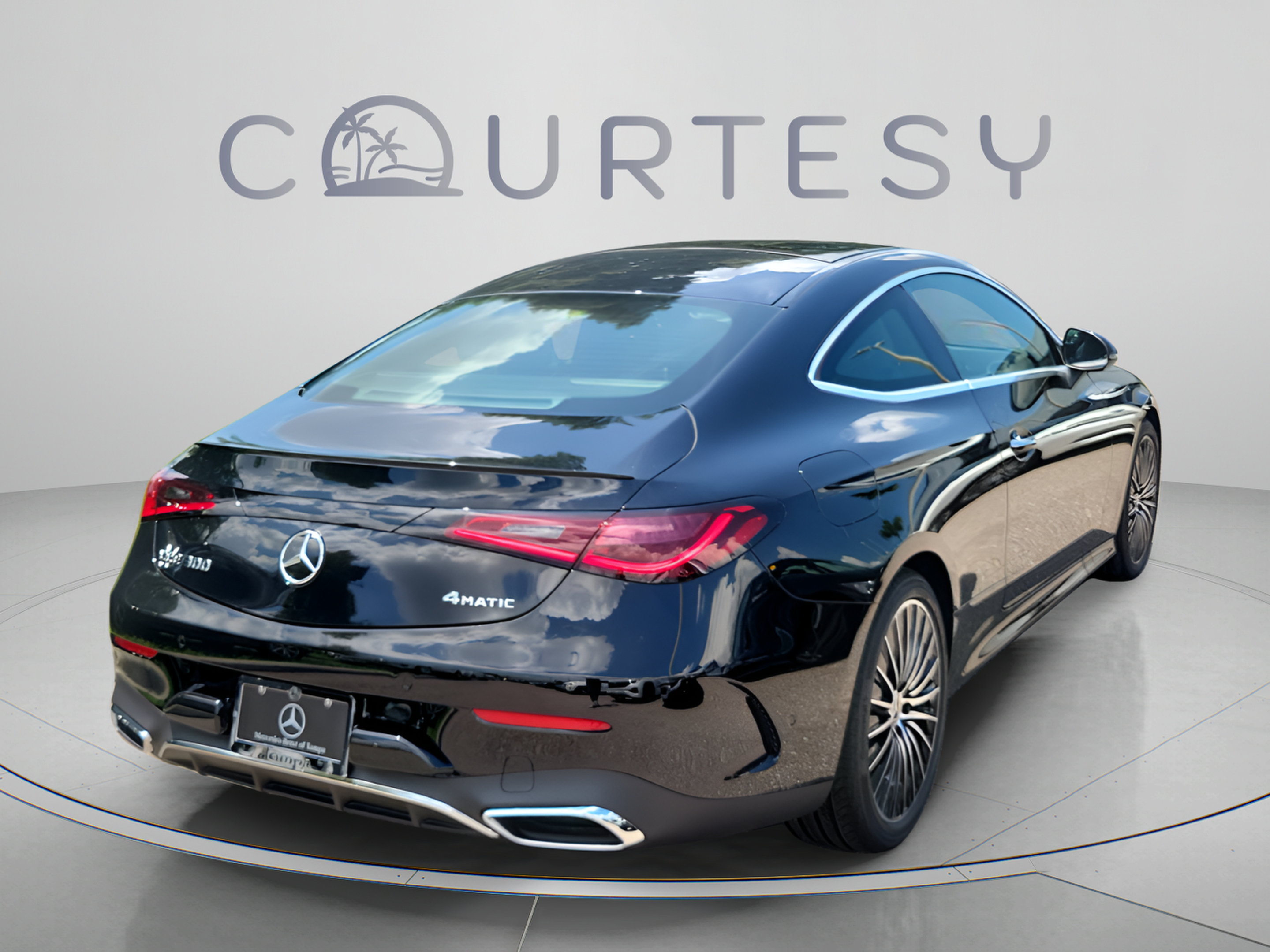 New 2026 Mercedes-Benz CLE 300 4MATIC Coupe image 4