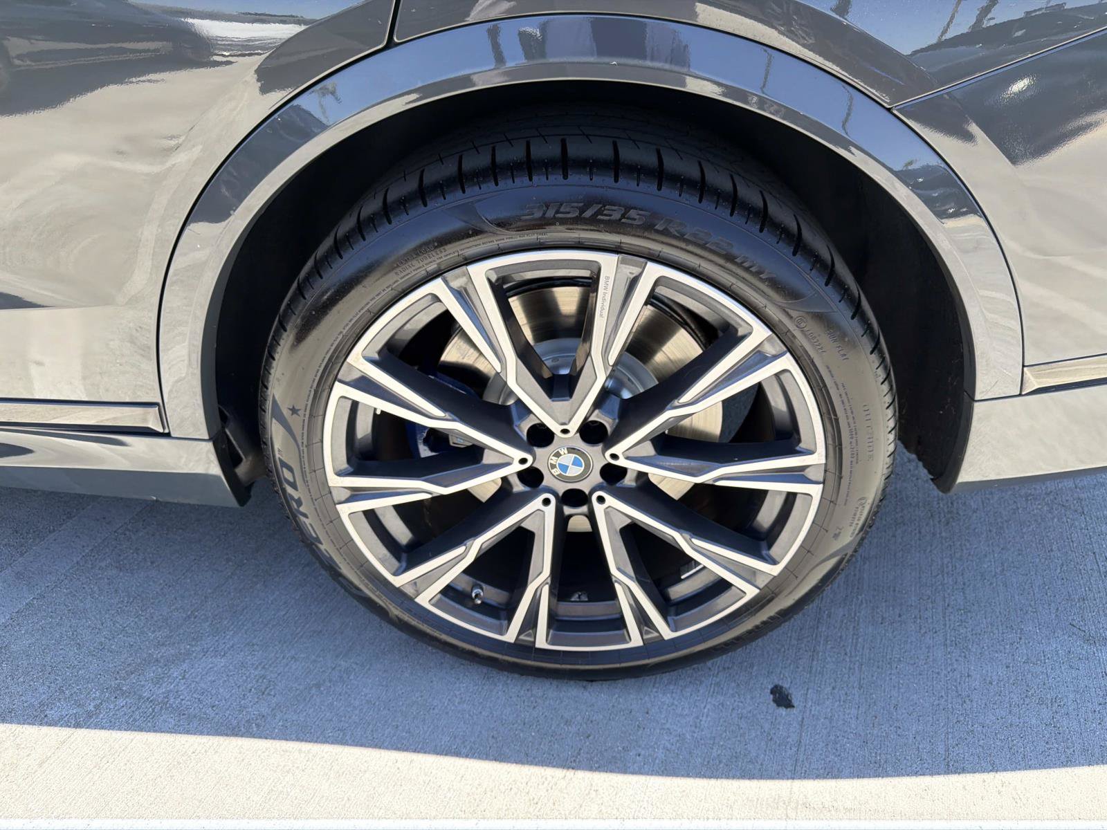 Used 2021 BMW X7 M50i AWD/4WD image 6