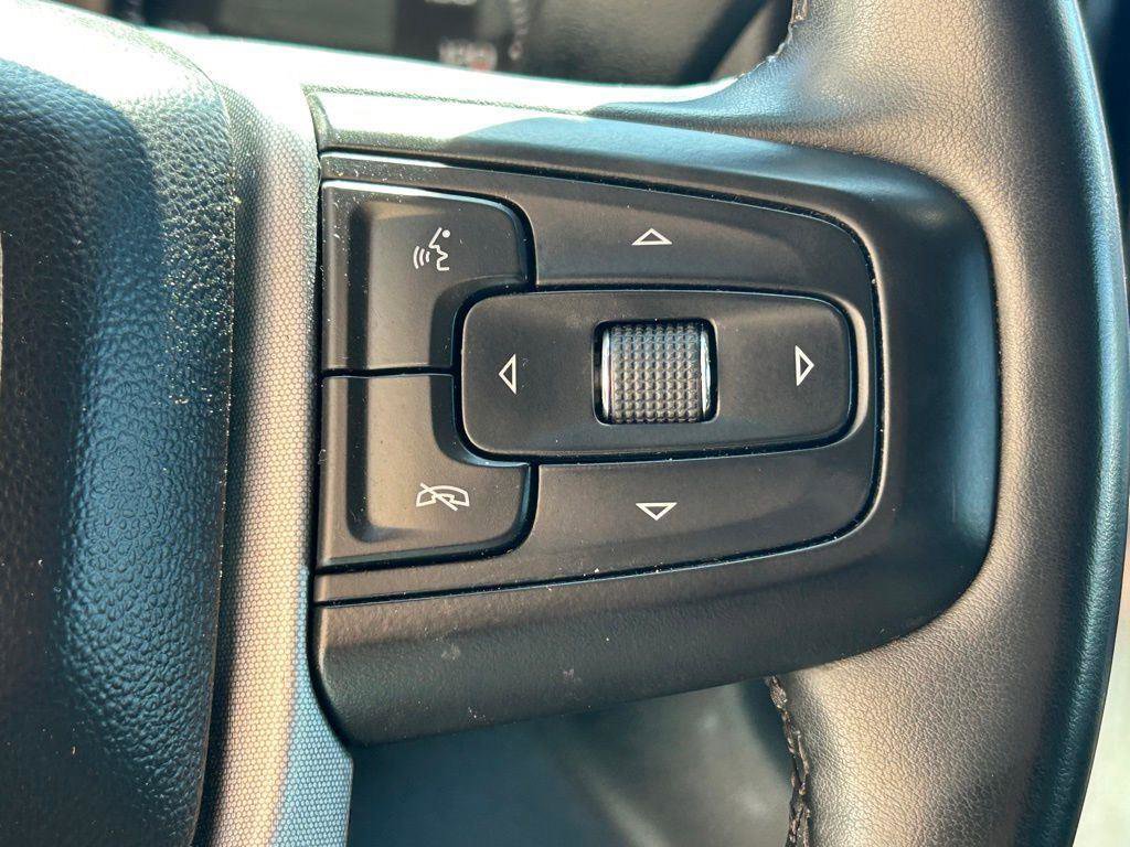 Used 2023 GMC Sierra 3500 SLT image 23