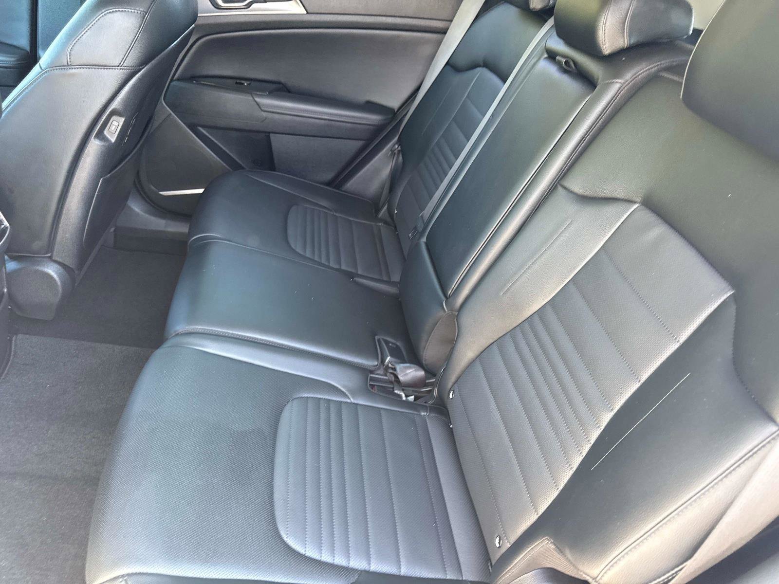 Used 2023 Kia Sportage SX image 15