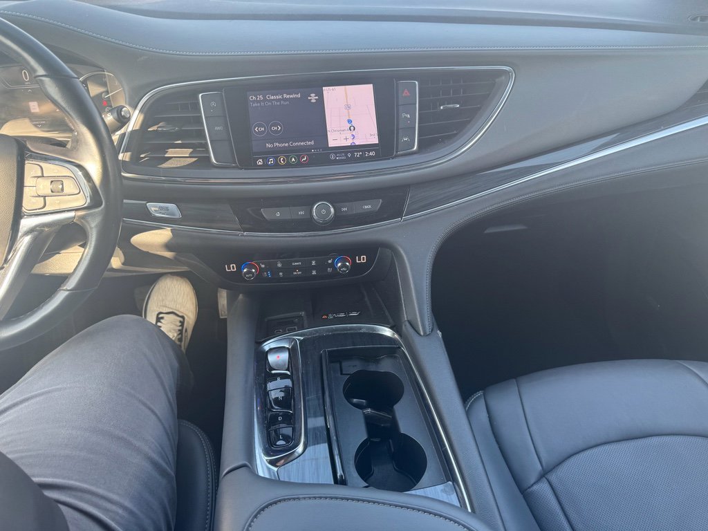 Used 2024 Buick Enclave Premium image 19