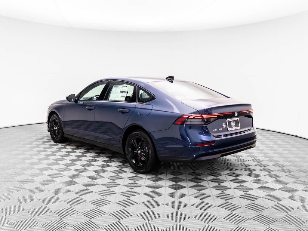 Certified 2025 Honda Accord SE image 3