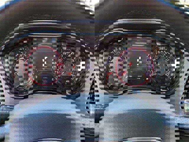 Used 2022 Dodge Challenger R/T w/ Plus Package image 25