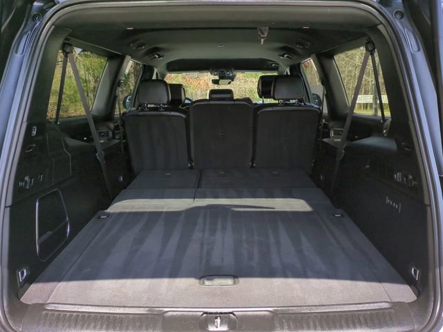 Used 2024 Jeep Wagoneer L Series II w/ Flexible Seating Group AWD/4WD image 13