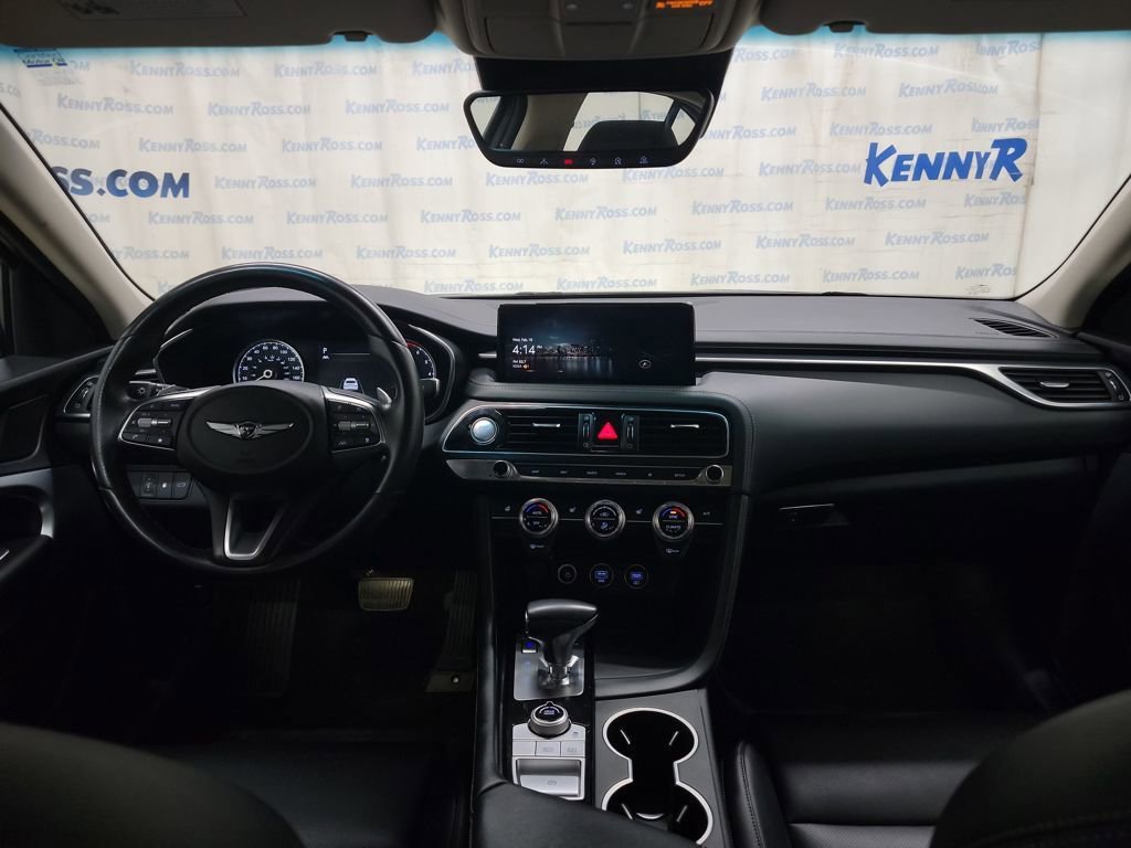 Used 2023 Genesis G70 2.0T image 16