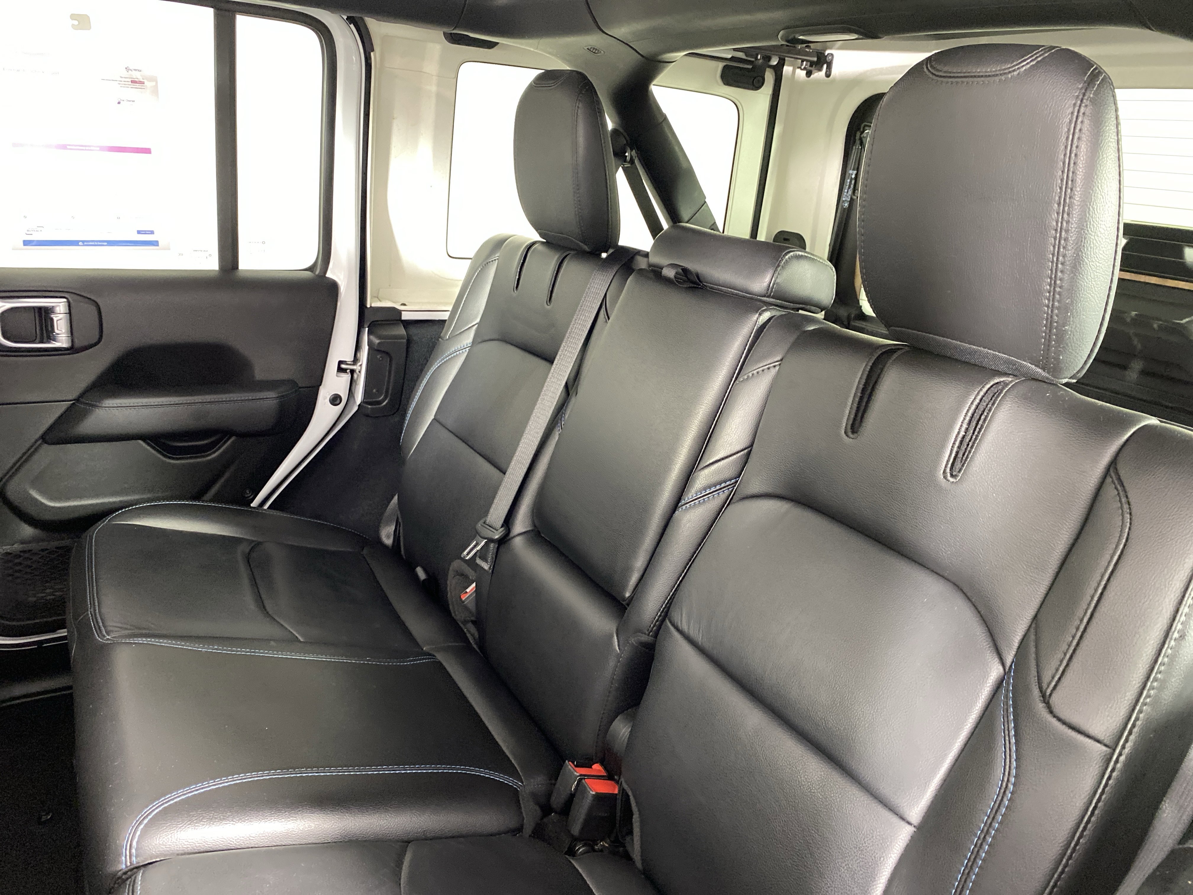 Used 2022 Jeep Wrangler Unlimited Rubicon 4xe w/ Cold Weather Group image 35