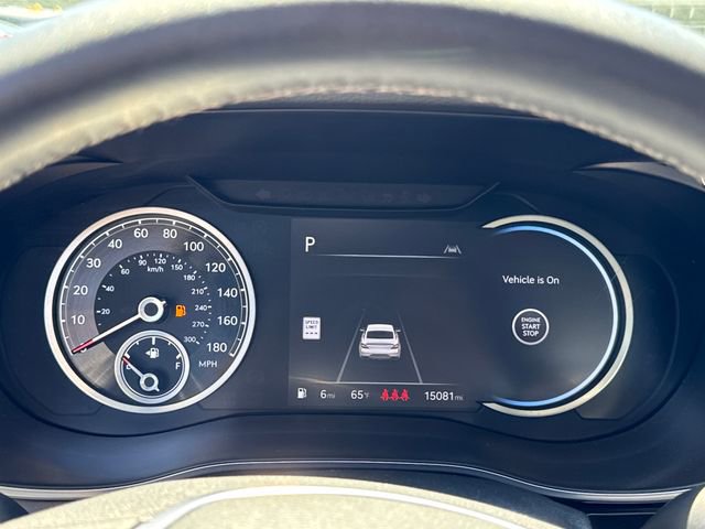 Used 2025 Genesis G70 2.5T RWD image 16