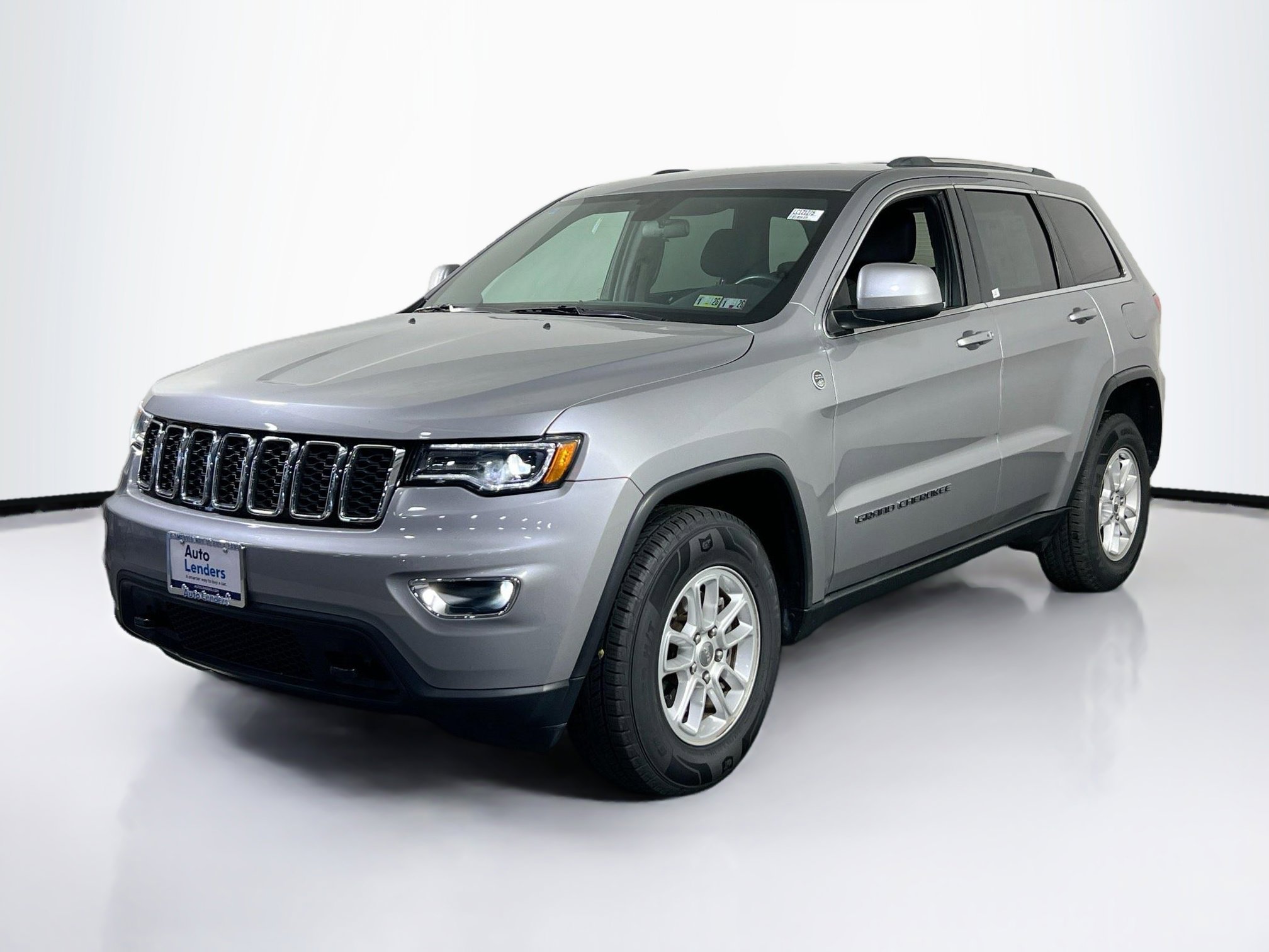 Used 2020 Jeep Grand Cherokee Laredo