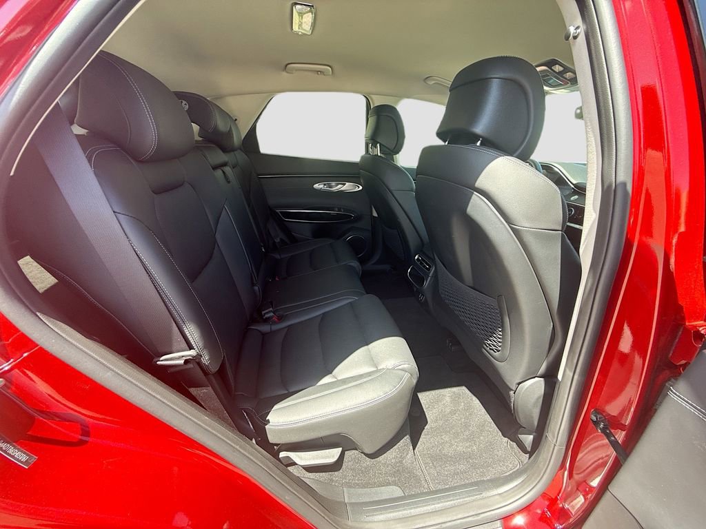 Used 2025 Genesis GV70 2.5T image 28