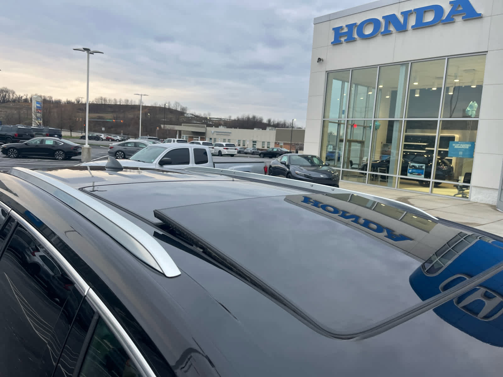 Used 2025 Cadillac XT6 Premium Luxury image 17