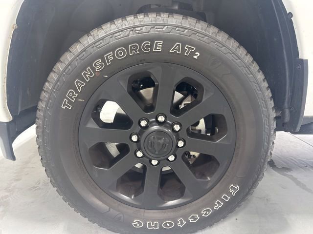 Used 2025 RAM 2500 Laramie AWD/4WD image 9