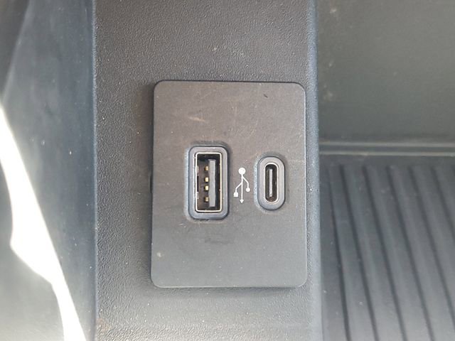 Certified 2021 Ford F250 Lariat w/ Lariat Value Package image 29