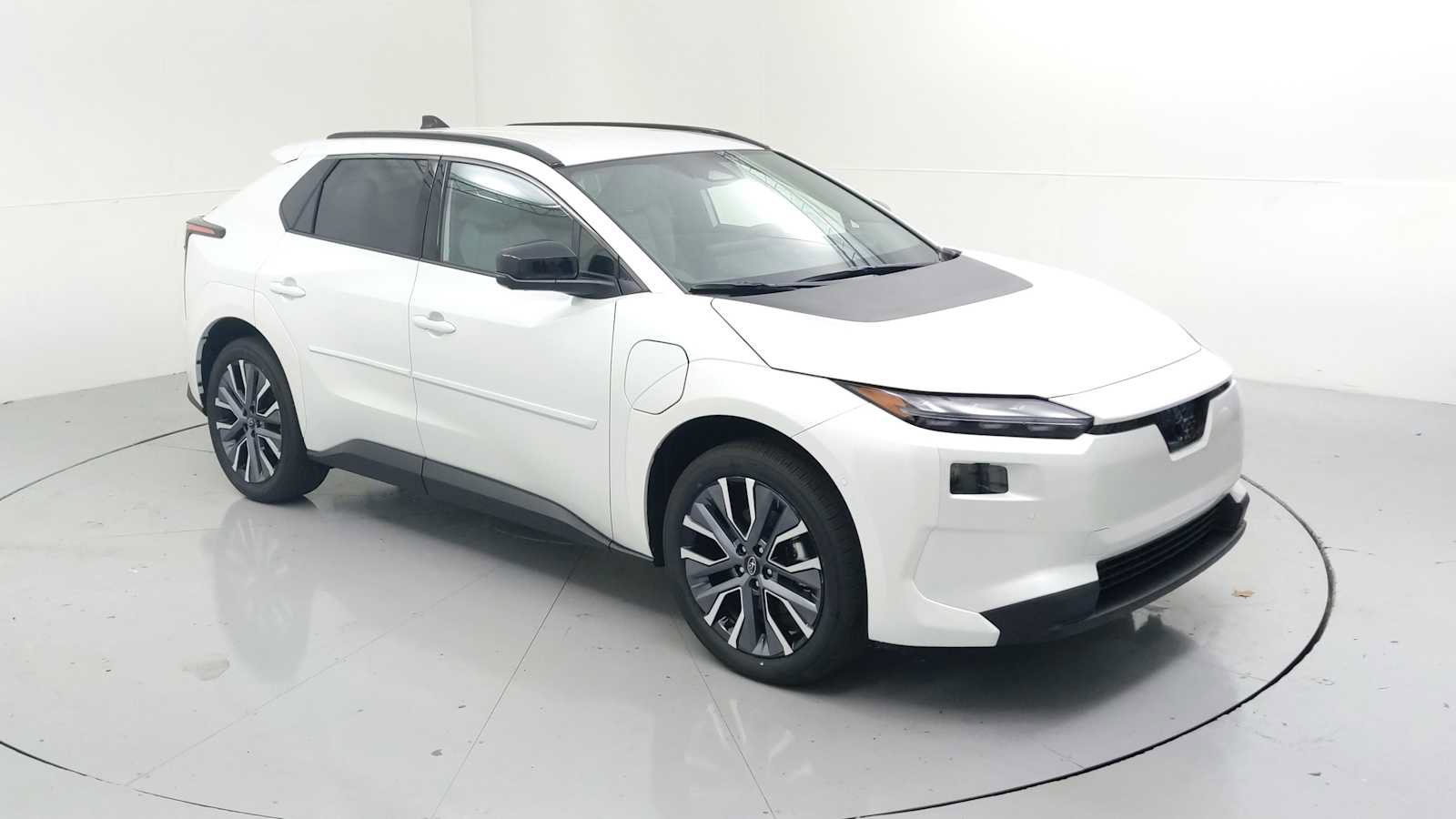 New 2026 Subaru Solterra image 1