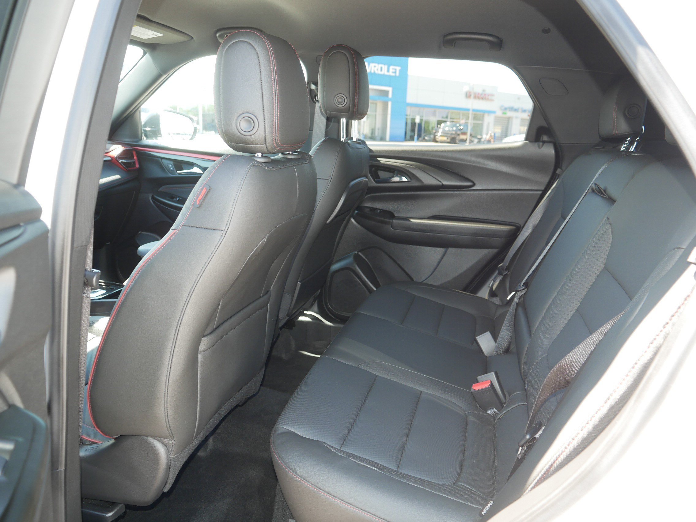 Used 2024 Chevrolet TrailBlazer RS w/ Driver Confidence Package AWD/4WD image 34