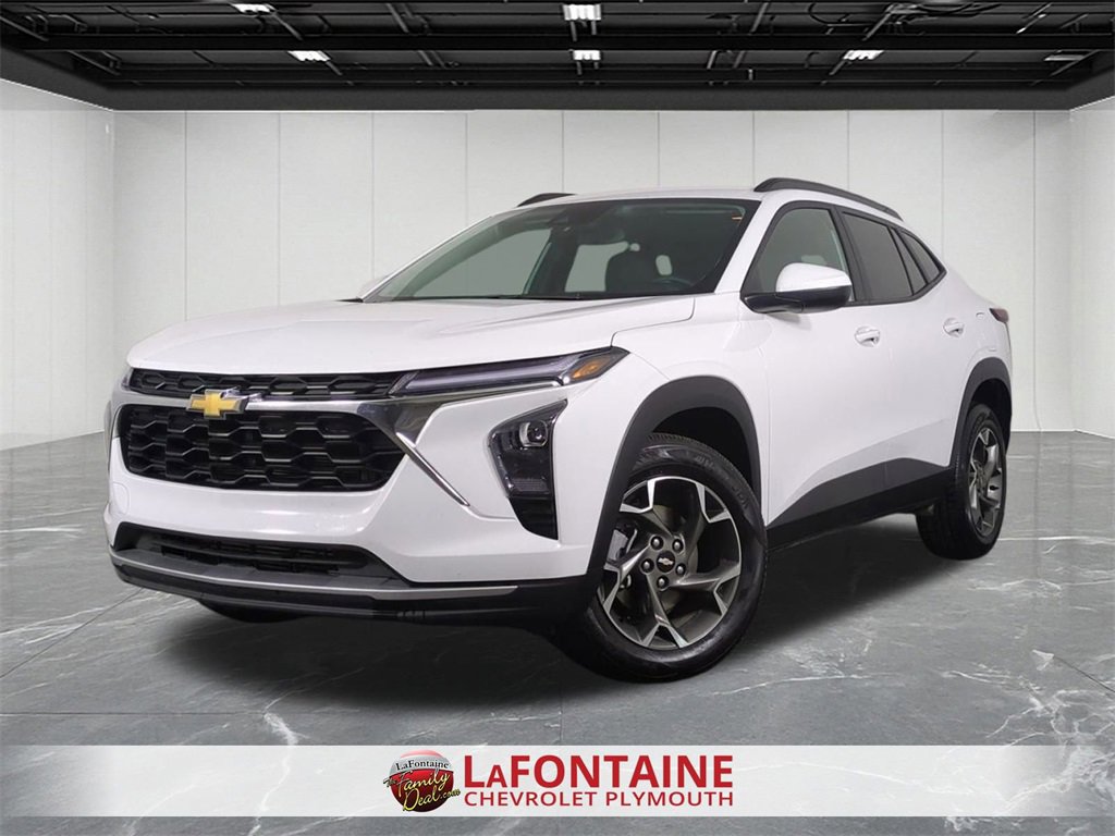 Certified 2025 Chevrolet Trax LT w/ Driver Confidence Package
