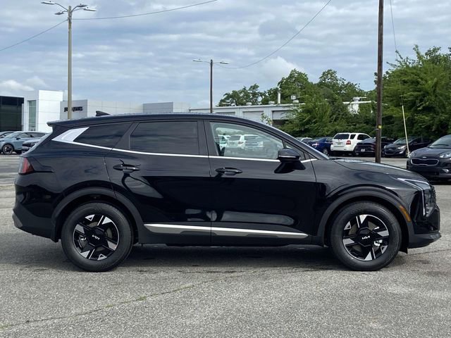 New 2026 Kia Sportage LX FWD image 2