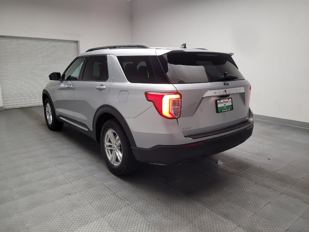 Used 2022 Ford Explorer XLT RWD image 5
