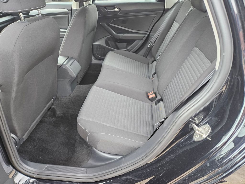 Used 2025 Volkswagen Jetta S FWD image 27