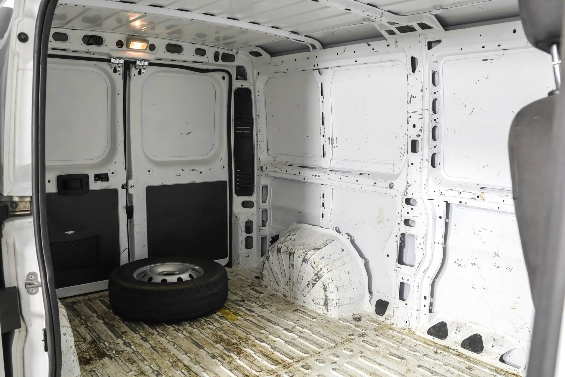 Used 2019 RAM ProMaster 1500 w/ Interior Convenience Group image 35