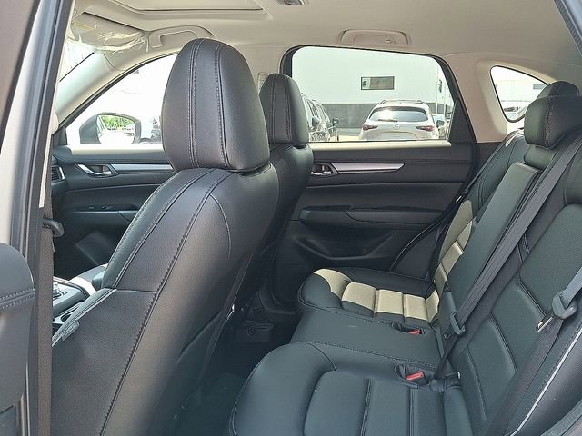 New 2025 MAZDA CX-5 AWD 2.5 S w/ Preferred Package image 8