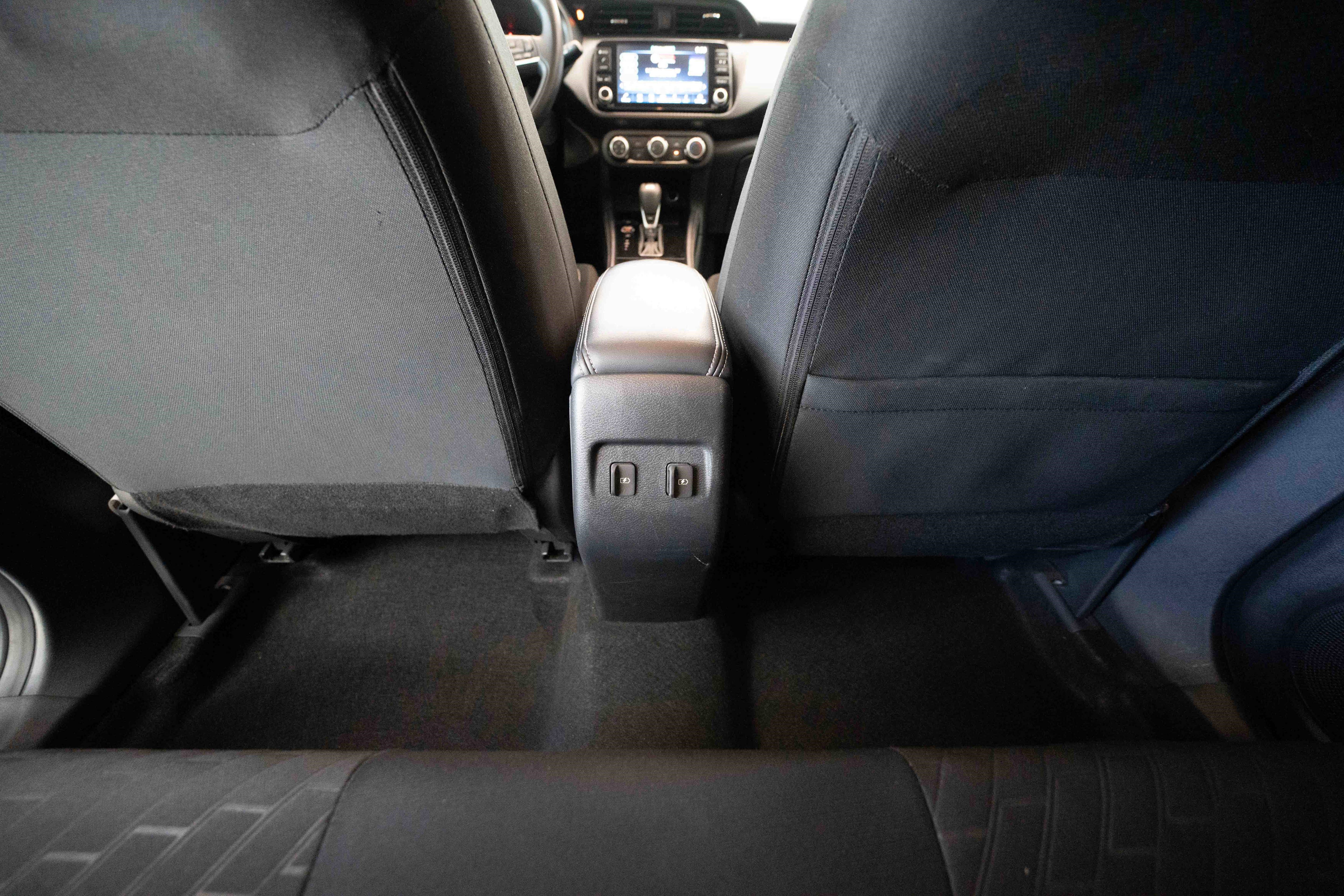 Used 2024 Nissan Kicks SV image 20