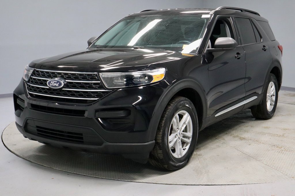 Certified 2023 Ford Explorer XLT image 7