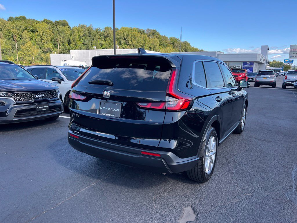 Used 2026 Honda CR-V EX image 5