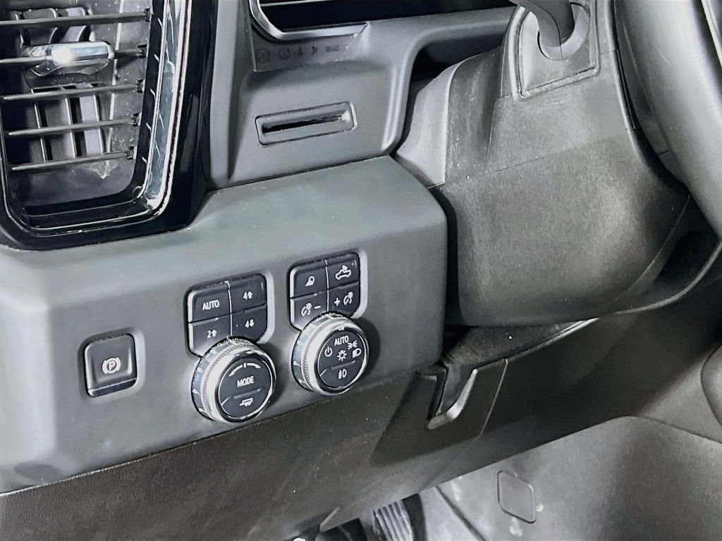 Certified 2024 GMC Sierra 2500 AT4 w/ AT4 Preferred Package AWD/4WD image 10