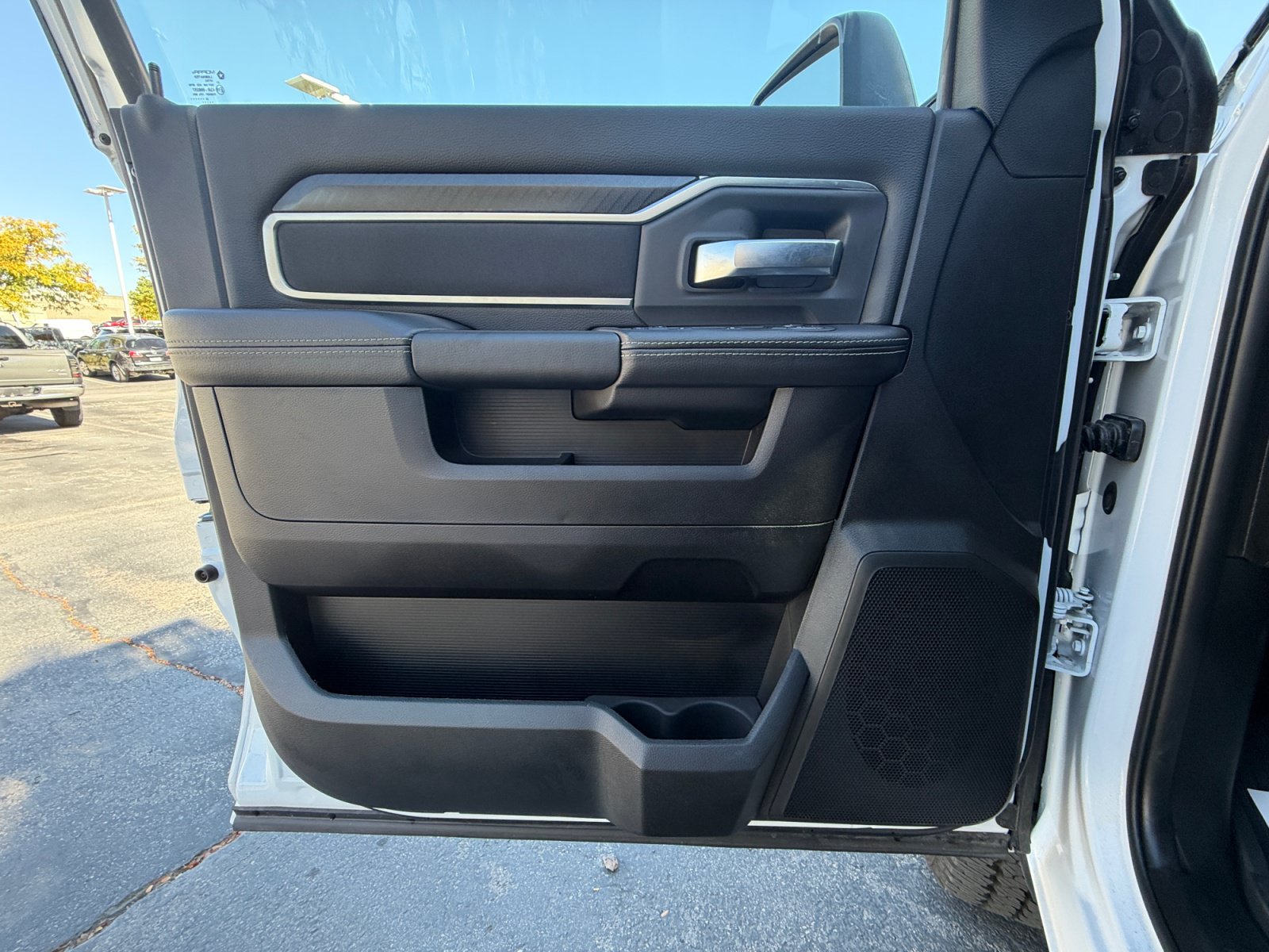 New 2026 RAM 2500 Big Horn AWD/4WD image 17