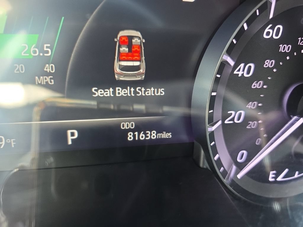 Used 2023 Toyota Highlander XLE AWD/4WD image 21