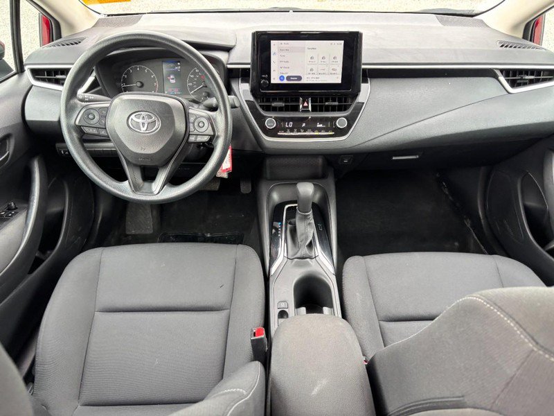 Used 2025 Toyota Corolla LE FWD image 15