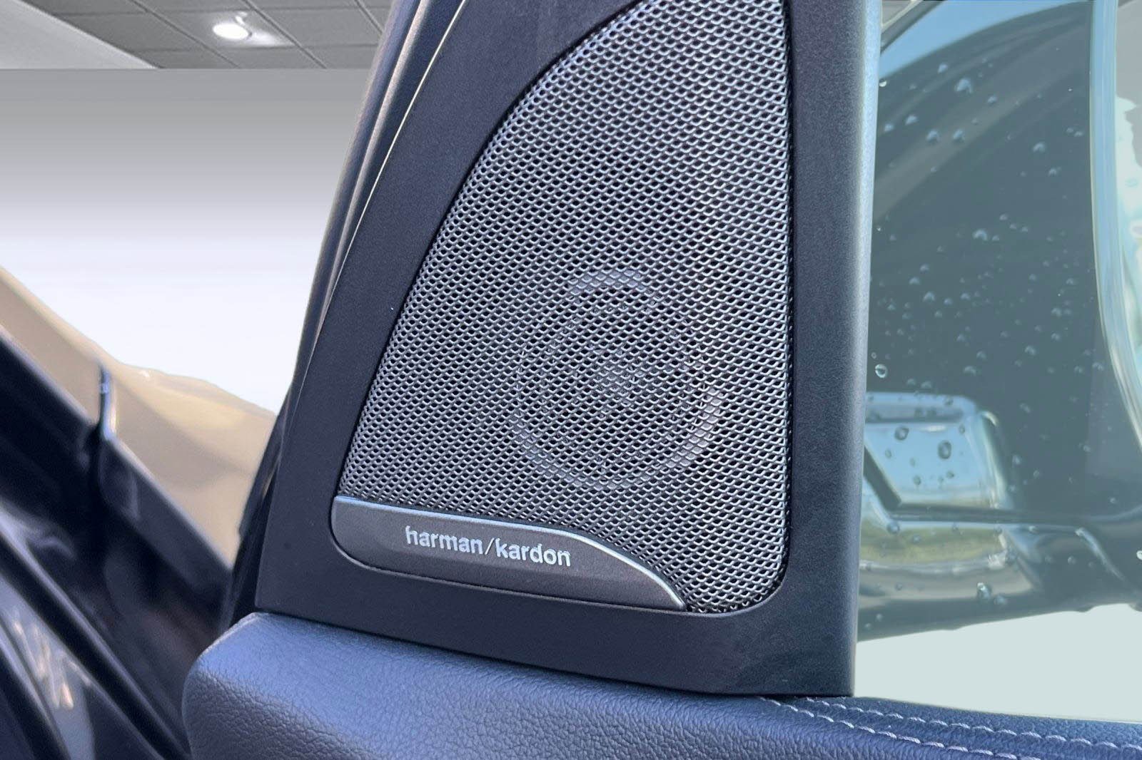 Used 2020 BMW X7 xDrive40i w/ Premium Package image 23