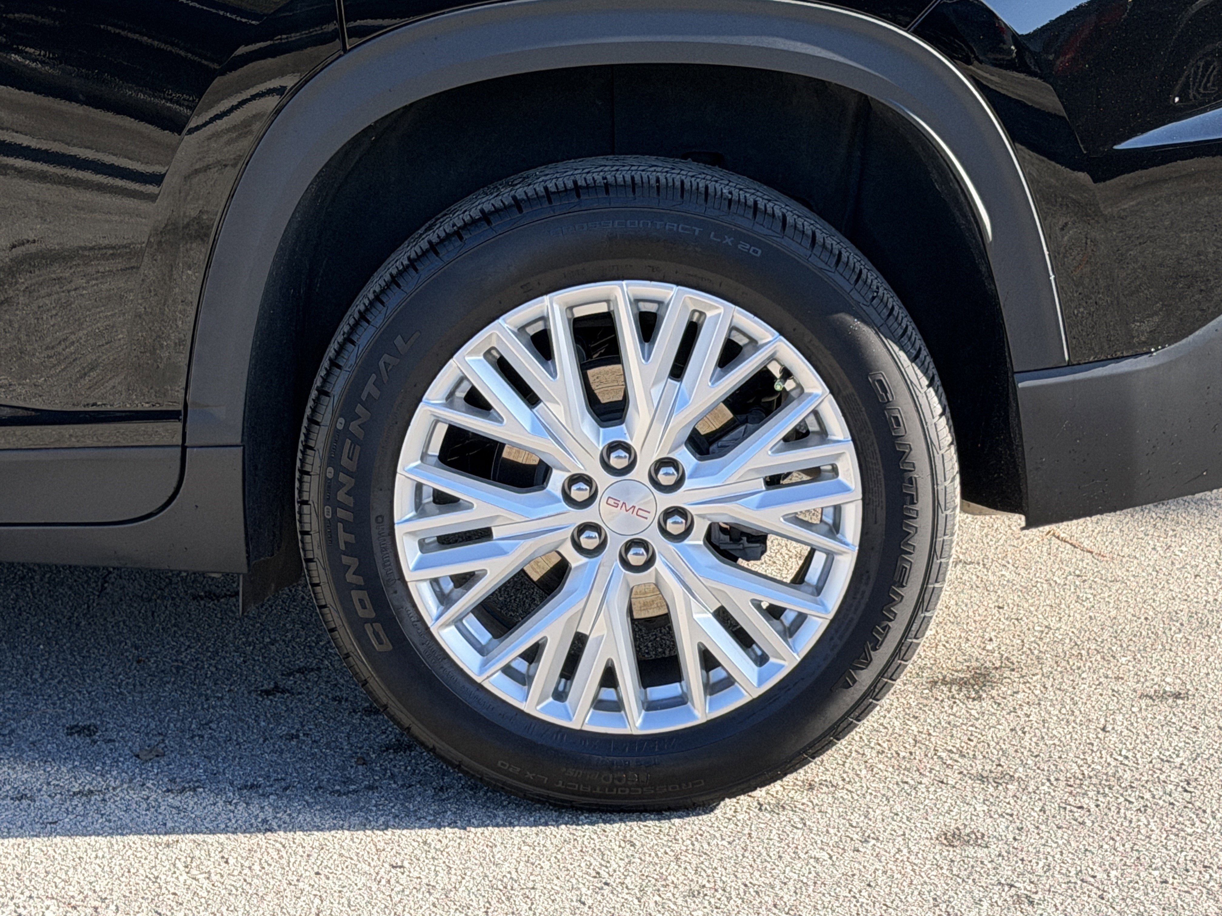 Used 2024 GMC Acadia Elevation w/ Luxury Package image 10