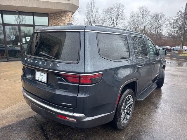 Used 2022 Jeep Wagoneer Series III AWD/4WD image 3