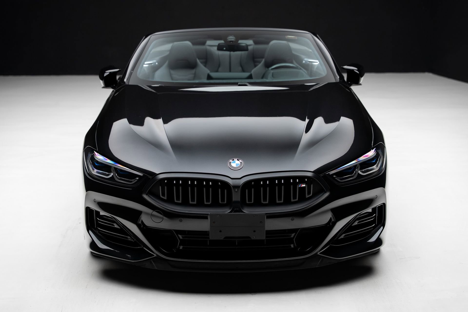 Used 2023 BMW M850i xDrive Convertible w/ M Sport Professional Package image 7