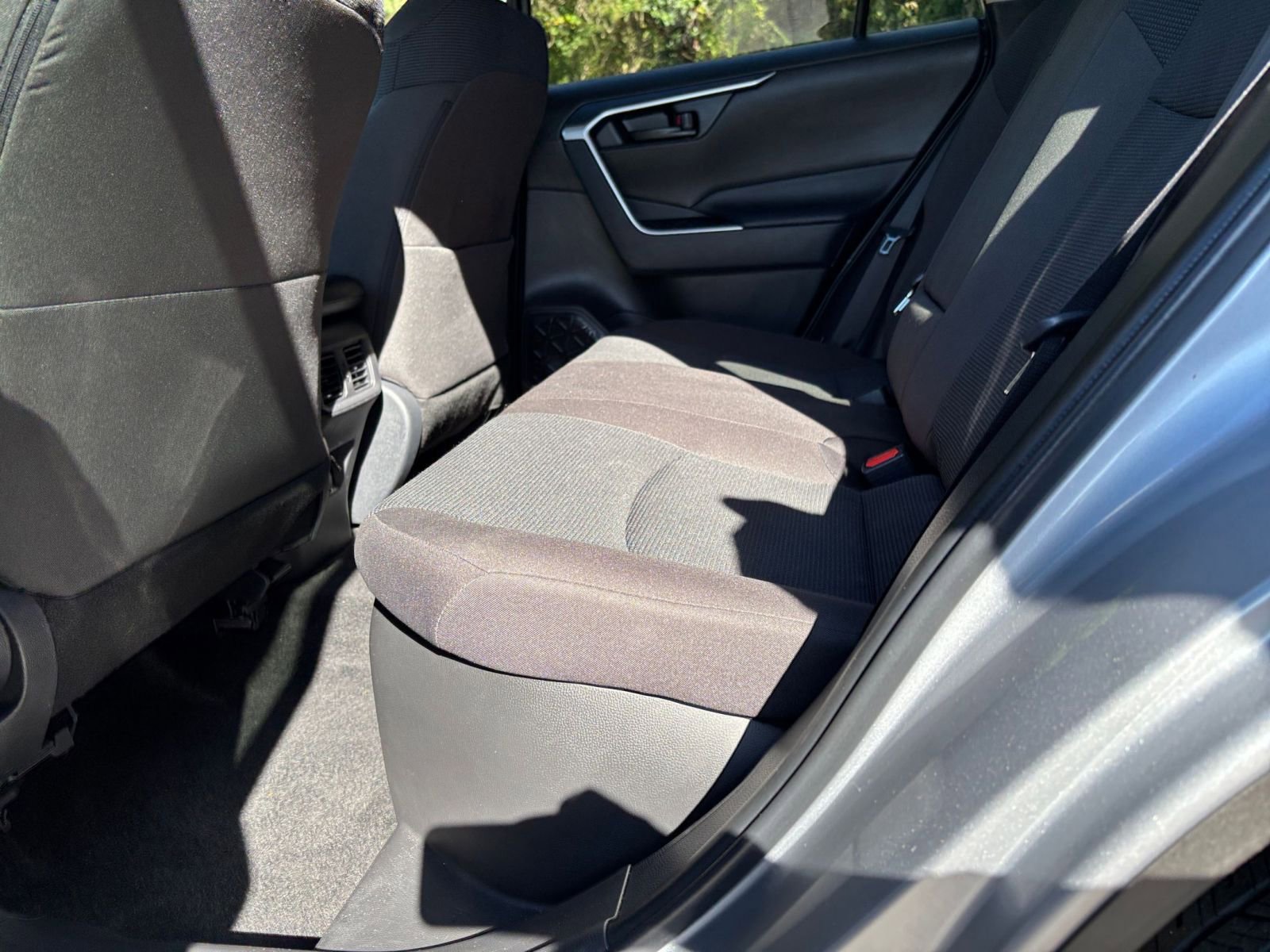 Used 2025 Toyota RAV4 LE image 25