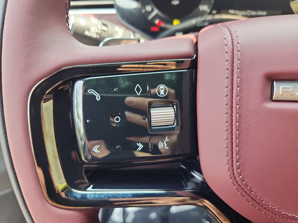New 2025 Land Rover Range Rover Sport Dynamic SE image 19