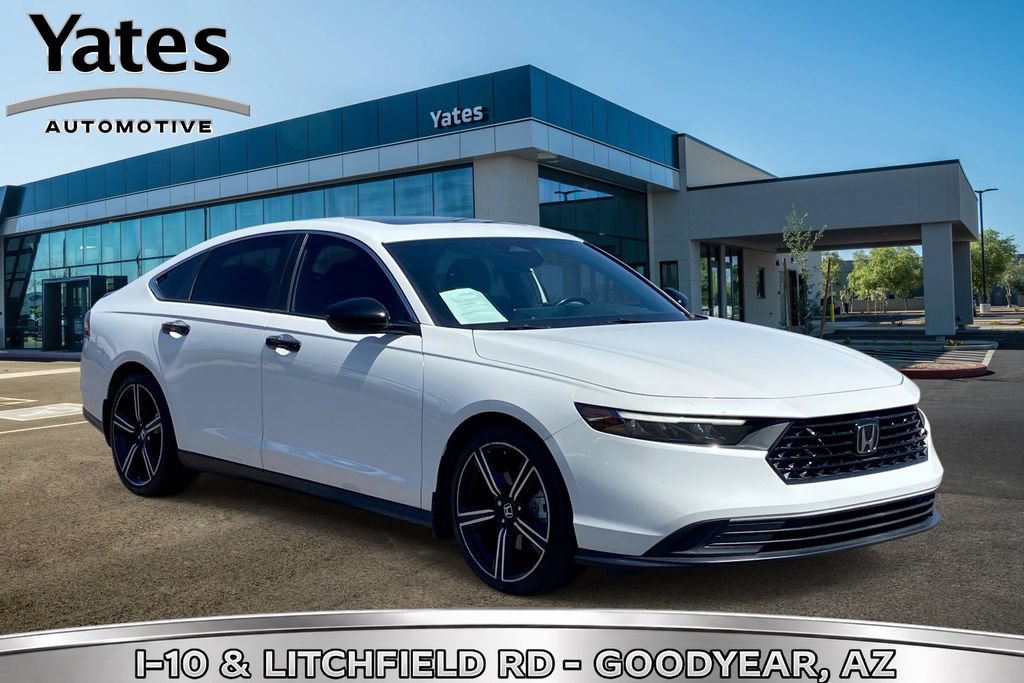Used 2023 Honda Accord Sport image 1