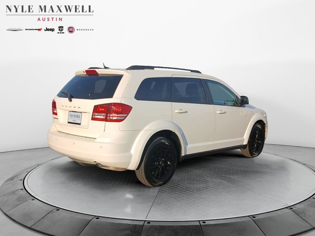 Used 2020 Dodge Journey SE w/ SE Popular Equipment Group FWD image 16