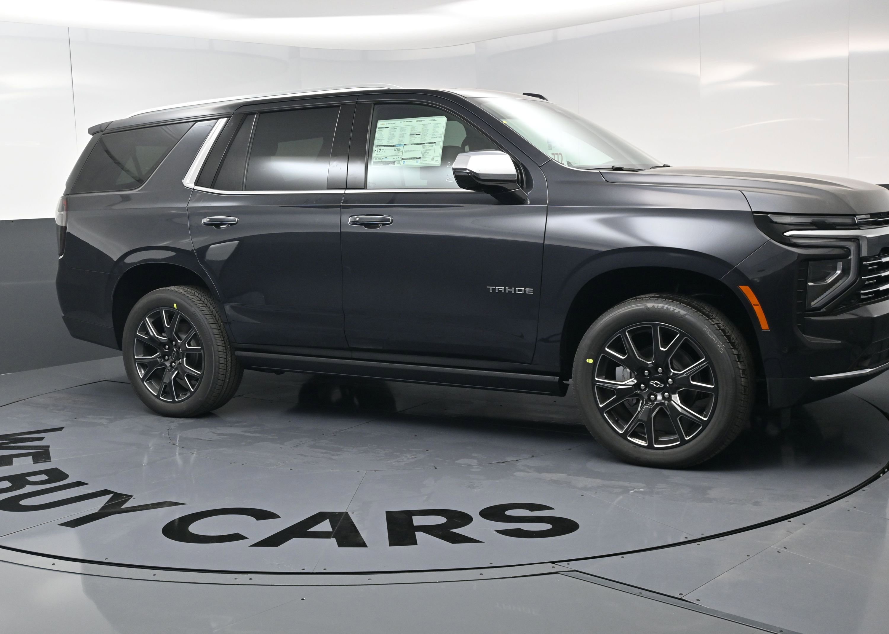 New 2026 Chevrolet Tahoe Premier image 2