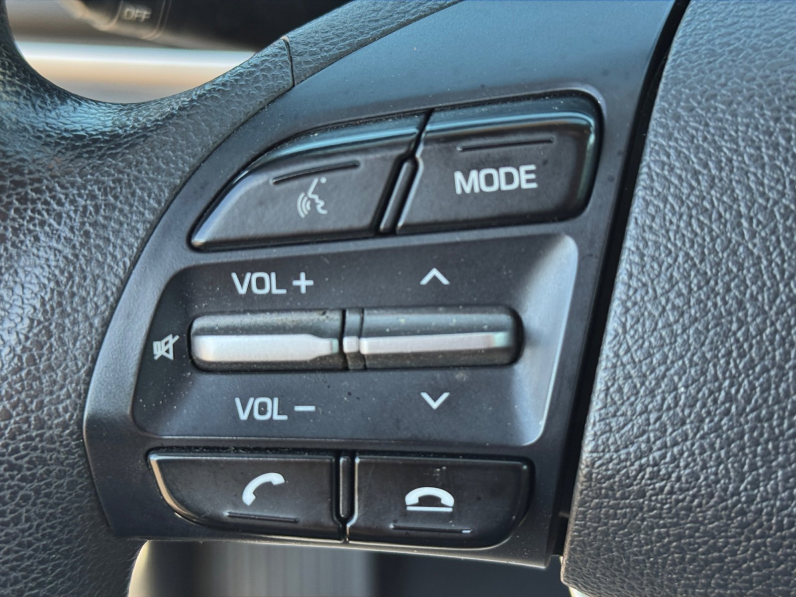 Used 2020 Hyundai Elantra SEL image 20