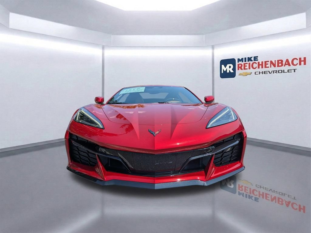 New 2027 Chevrolet Corvette Grand Sport w/ Z52 Sport Performance Package RWD image 10