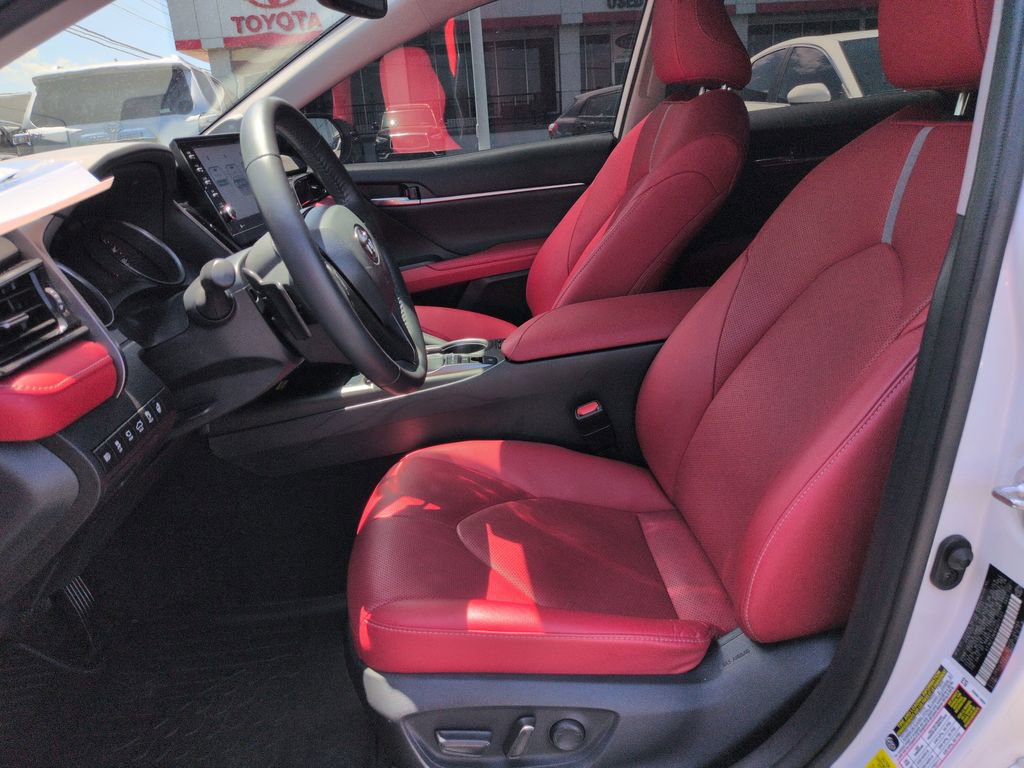 Used 2023 Toyota Camry XSE w/ Navigation Package FWD image 9