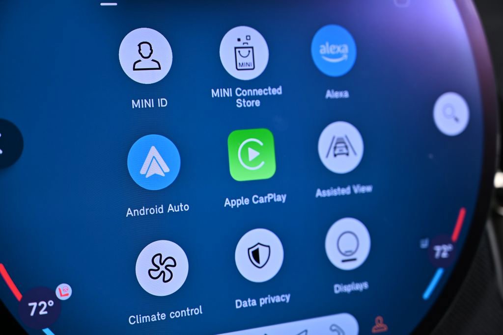 Used 2025 MINI Cooper Countryman S image 18