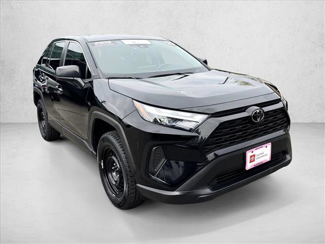 Certified 2023 Toyota RAV4 LE AWD/4WD image 3